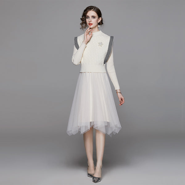Temperament Mesh Gauze in the Long Dress Fold Wear Vest